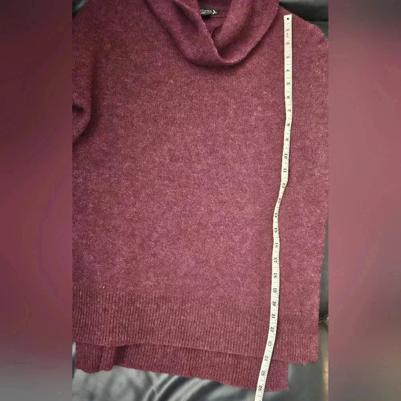 Nanette Lepore Cowl Neck Side Slit Pullover Sweater Wool& Yak blend Sz M - Picture 6 of 9